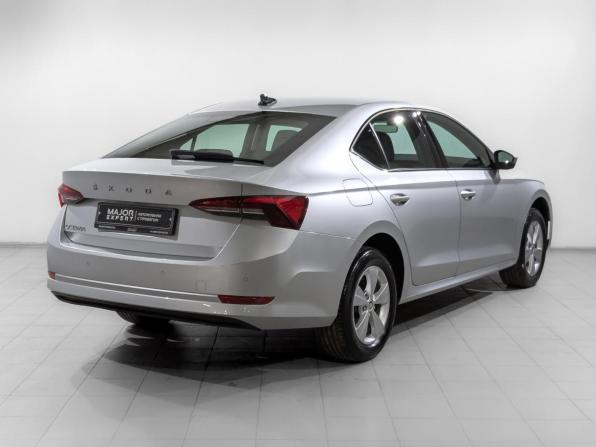 Skoda Octavia IV (A8) с пробегом 2021 года, цена 2 450 000 рублей, 79688 км, лифтбек, Автокод Объявления