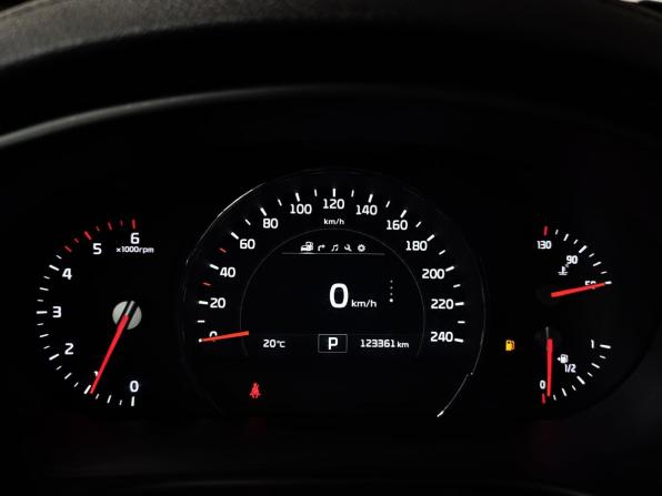 Kia Sorento III Prime с пробегом 2016 года, цена 2 695 000 рублей, 123361 км, внедорожник, Автокод Объявления