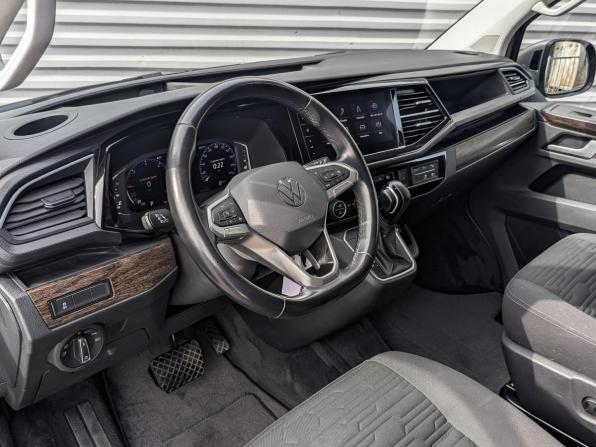 Volkswagen Multivan T6 Рестайлинг с пробегом 2021 года, цена 4 700 000 рублей, 207418 км, минивэн, Автокод Объявления