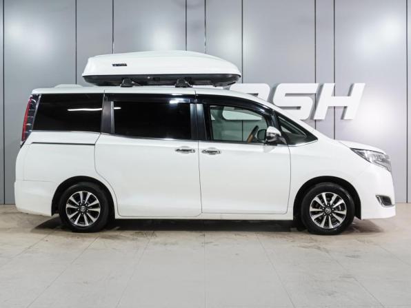 Toyota Esquire I Рестайлинг с пробегом 2019 года, цена 2 599 000 рублей, 66328 км, минивэн, Автокод Объявления