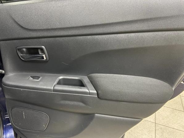 Mitsubishi ASX I с пробегом 2012 года, цена 879 000 рублей, 136456 км, внедорожник, Автокод Объявления