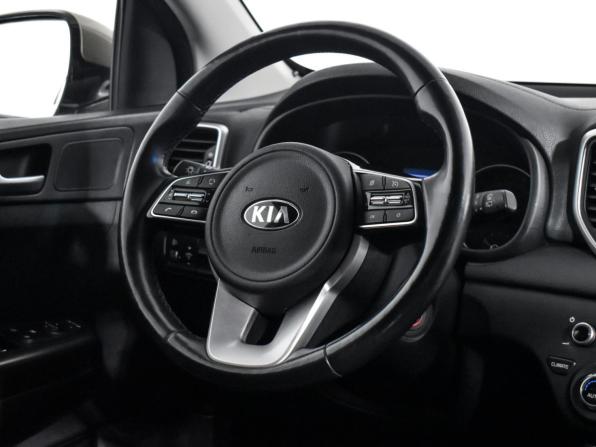 Kia Sportage IV Рестайлинг с пробегом 2018 года, цена 2 035 980 рублей, 74242 км, внедорожник, Автокод Объявления