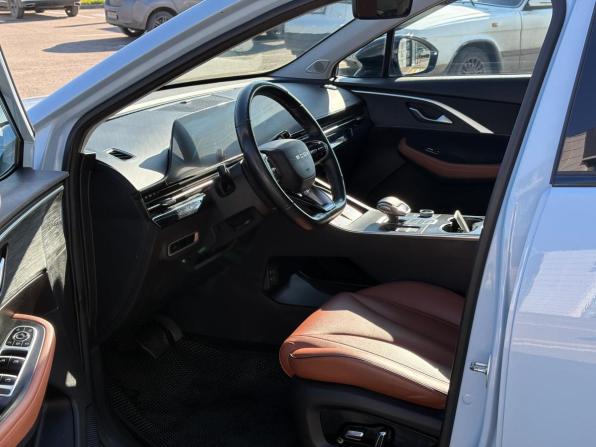 Omoda C5 I с пробегом 2023 года, цена 1 685 000 рублей, 75810 км, внедорожник, Автокод Объявления