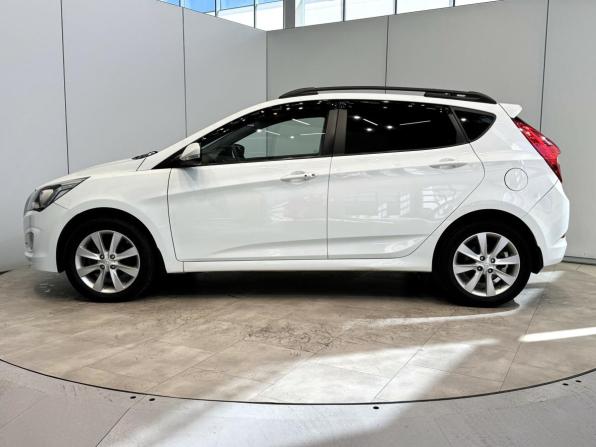 Hyundai Solaris I Рестайлинг с пробегом 2015 года, цена 1 085 000 рублей, 158249 км, хэтчбек, Автокод Объявления