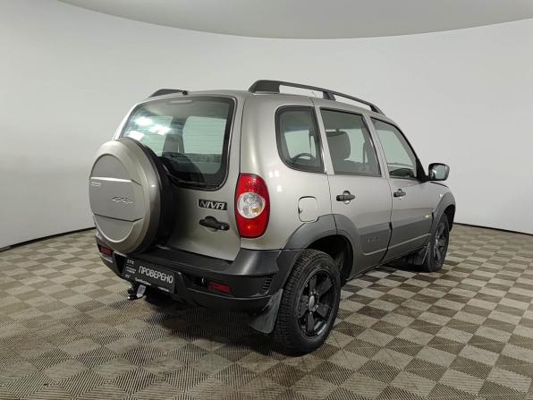 Chevrolet Niva I Рестайлинг с пробегом 2016 года, цена 499 000 рублей, 128116 км, внедорожник, Автокод Объявления