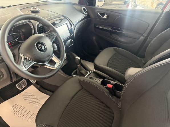 Renault Kaptur I Рестайлинг с пробегом 2022 года, цена 1 890 000 рублей, 43473 км, внедорожник, Автокод Объявления