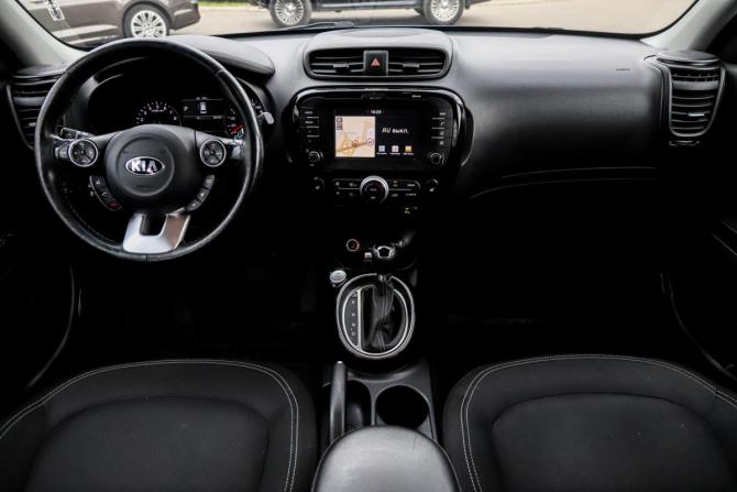 Kia Soul II Рестайлинг с пробегом 2018 года, цена 1 679 000 рублей, 98696 км, хэтчбек, Автокод Объявления