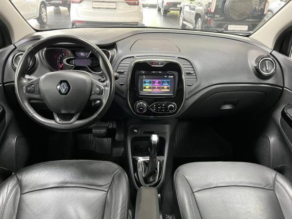 Renault Kaptur I с пробегом 2018 года, цена 1 548 000 рублей, 137000 км, внедорожник, Автокод Объявления