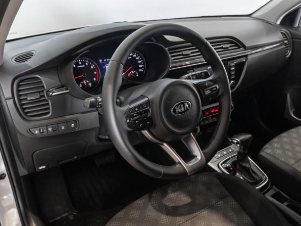 Kia Rio IV с пробегом 2017 года, цена 1 457 954 рубля, 111000 км, хэтчбек, Автокод Объявления