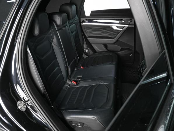 Volkswagen Touareg III с пробегом 2021 года, цена 5 699 000 рублей, 148239 км, внедорожник, Автокод Объявления