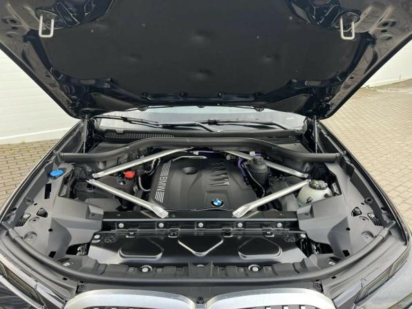 BMW X7 I (G07) Рестайлинг с пробегом 2025 года, цена 14 699 000 рублей, 16980 км, внедорожник, Автокод Объявления