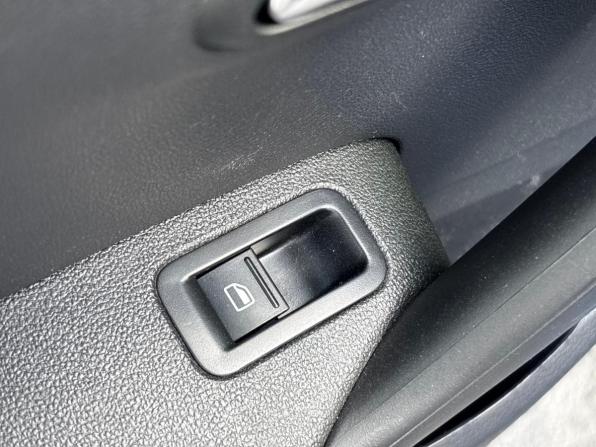 Volkswagen Polo V с пробегом 2014 года, цена 730 000 рублей, 243700 км, седан, Автокод Объявления