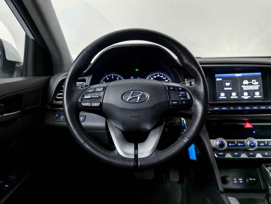 Hyundai Elantra VI (AD) Рестайлинг Москва  - изображение 13