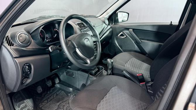 Lada (ВАЗ) Granta I Рестайлинг с пробегом 2024 года, цена 895 000 рублей, 33000 км, лифтбек, Автокод Объявления