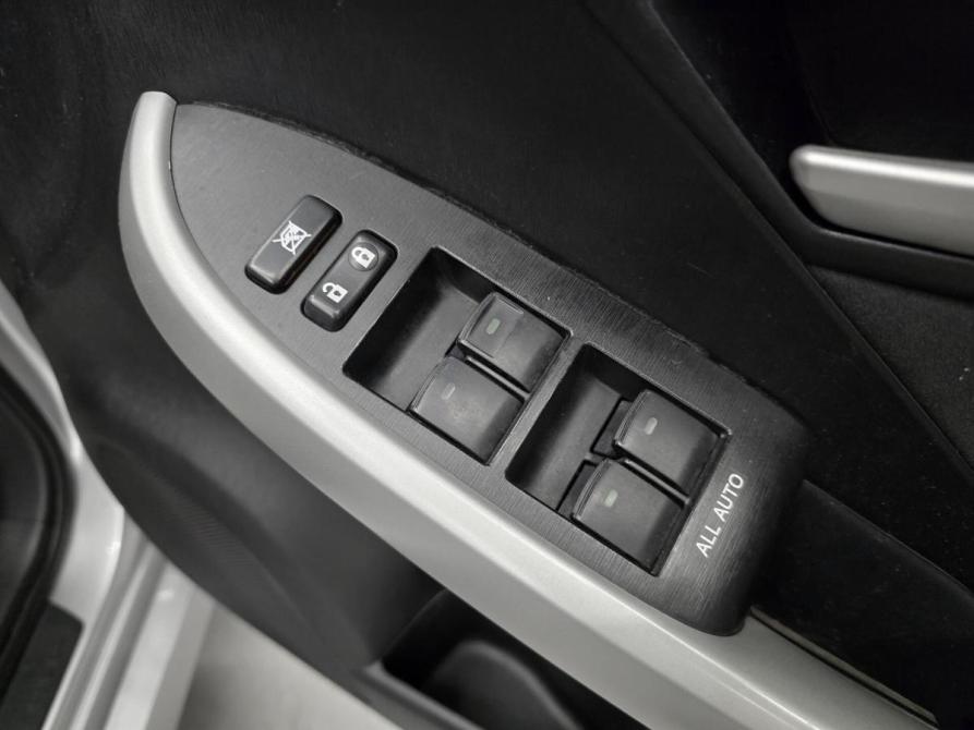 Toyota Prius III Рестайлинг (XW30) Красноярск  - изображение 18