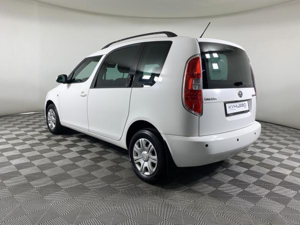 Skoda Roomster I Рестайлинг с пробегом 2014 года, цена 948 000 рублей, 49909 км, компактвэн, Автокод Объявления