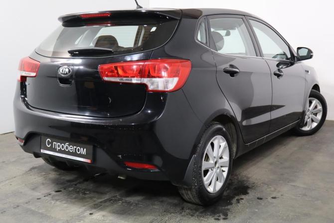 Kia Rio III Рестайлинг с пробегом 2015 года, цена 899 000 рублей, 140000 км, хэтчбек, Автокод Объявления