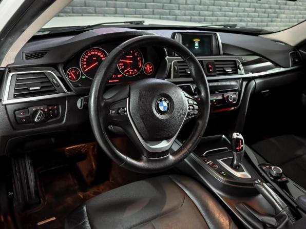 BMW 3 серии VI (F3x) Рестайлинг с пробегом 2018 года, цена 1 890 000 рублей, 204959 км, седан, Автокод Объявления