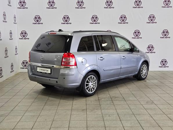 Opel Zafira B с пробегом 2008 года, цена 557 000 рублей, 269795 км, минивэн, Автокод Объявления