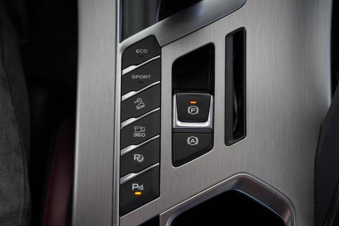 Geely Coolray I с пробегом 2020 года, цена 1 510 000 рублей, 95841 км, внедорожник, Автокод Объявления