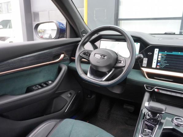 Geely Monjaro I с пробегом 2024 года, цена 3 150 000 рублей, 45900 км, внедорожник, Автокод Объявления