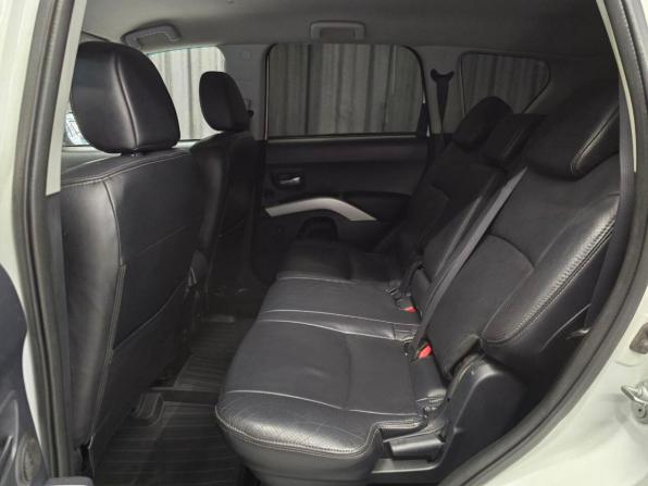 Peugeot 4007 с пробегом 2011 года, цена 920 000 рублей, 240000 км, внедорожник, Автокод Объявления