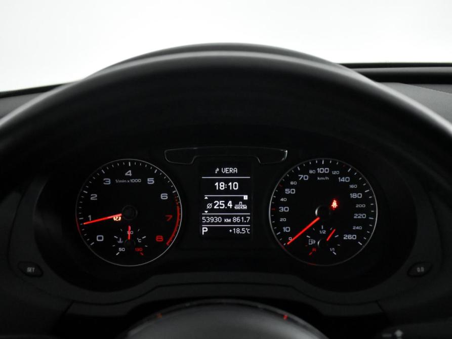Audi Q3 I (8U) Рестайлинг Санкт-Петербург  - изображение 21