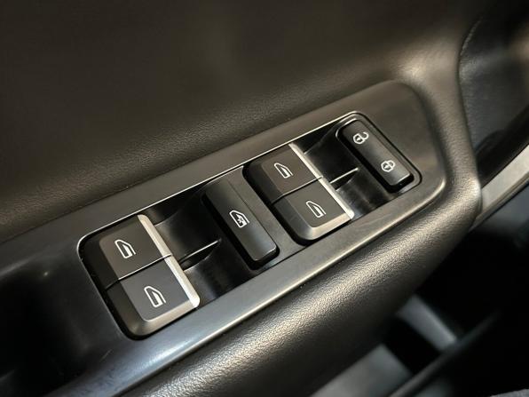 Geely Atlas I с пробегом 2021 года, цена 1 990 000 рублей, 105572 км, внедорожник, Автокод Объявления