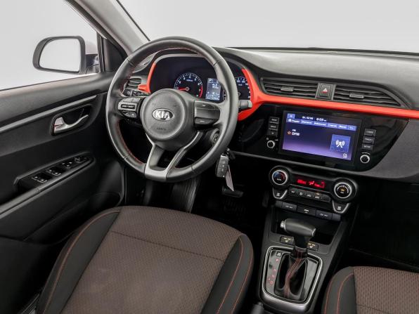Kia Rio IV Рестайлинг с пробегом 2021 года, цена 1 825 000 рублей, 67939 км, хэтчбек, Автокод Объявления
