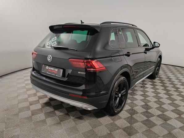 Volkswagen Tiguan II с пробегом 2019 года, цена 2 475 000 рублей, 108577 км, внедорожник, Автокод Объявления