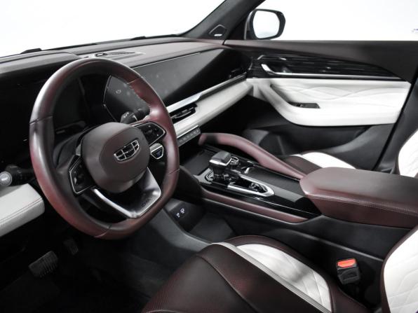 Geely Monjaro I с пробегом 2023 года, цена 2 997 860 рублей, 58761 км, внедорожник, Автокод Объявления