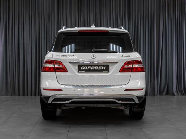 Mercedes-Benz M-Класс III (W166) с пробегом 2013 года, цена 2 049 000 рублей, 240044 км, внедорожник, Автокод Объявления