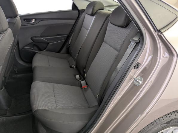 Hyundai Solaris II Рестайлинг с пробегом 2022 года, цена 1 590 000 рублей, 107838 км, седан, Автокод Объявления