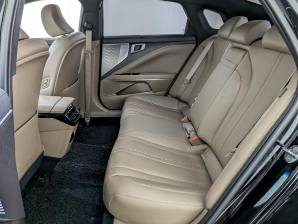 Kia K8 I с пробегом 2022 года, цена 4 165 000 рублей, 45600 км, седан, Автокод Объявления