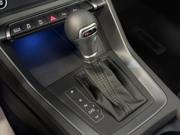 Audi Q3 III (FJ) с пробегом 2026 года, цена 4 090 000 рублей, 33 км, внедорожник, Автокод Объявления
