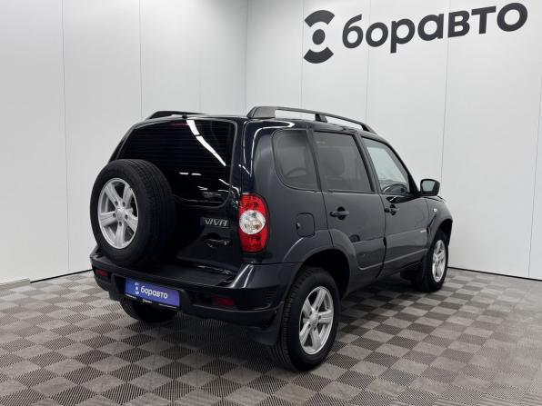 Chevrolet Niva I Рестайлинг с пробегом 2015 года, цена 595 000 рублей, 148871 км, внедорожник, Автокод Объявления
