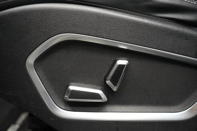 Geely Atlas Pro с пробегом 2023 года, цена 2 343 000 рублей, 64000 км, внедорожник, Автокод Объявления