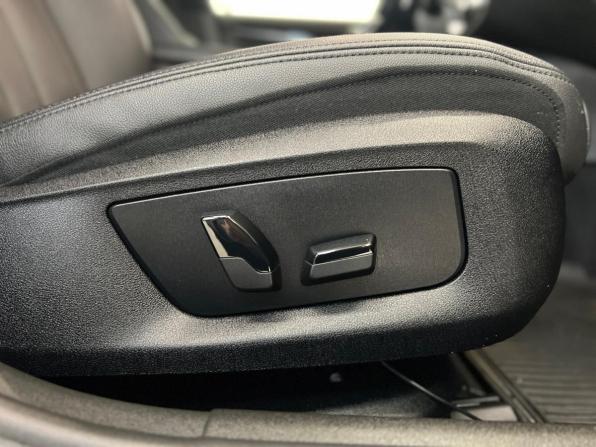 BMW 5 серии VII (G30/G31/G38) с пробегом 2017 года, цена 3 100 000 рублей, 155788 км, седан, Автокод Объявления