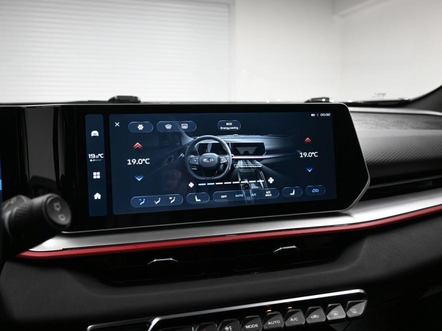 Geely Coolray I Рестайлинг Тверь  - изображение 16