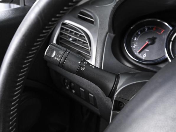 Renault Fluence I Рестайлинг с пробегом 2014 года, цена 849 000 рублей, 158475 км, седан, Автокод Объявления