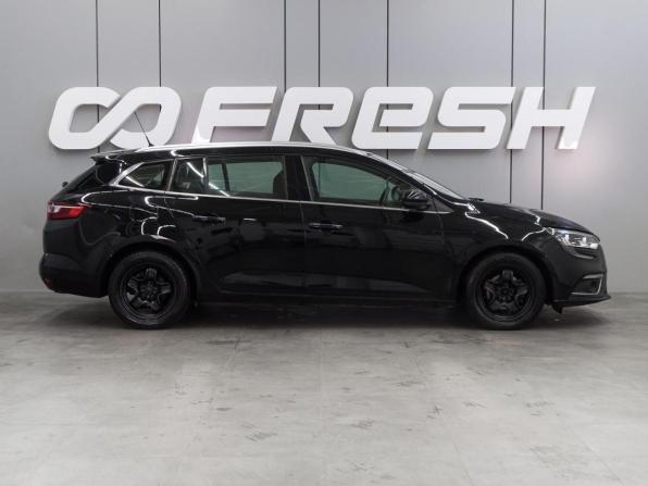 Renault Megane IV с пробегом 2018 года, цена 1 325 000 рублей, 87110 км, хэтчбек, Автокод Объявления