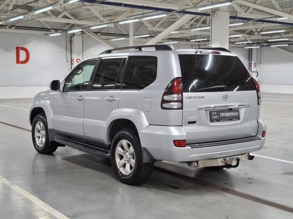 Toyota Land Cruiser Prado 120 Series Рестайлинг с пробегом 2007 года, цена 1 650 000 рублей, 483577 км, внедорожник, Автокод Объявления