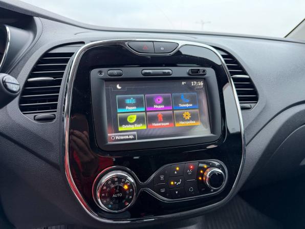 Renault Kaptur I с пробегом 2017 года, цена 1 375 000 рублей, 110000 км, внедорожник, Автокод Объявления