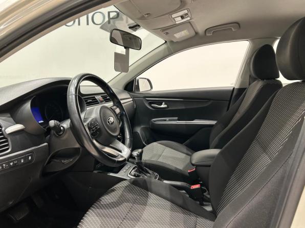 Kia Rio IV с пробегом 2018 года, цена 1 199 000 рублей, 138597 км, седан, Автокод Объявления