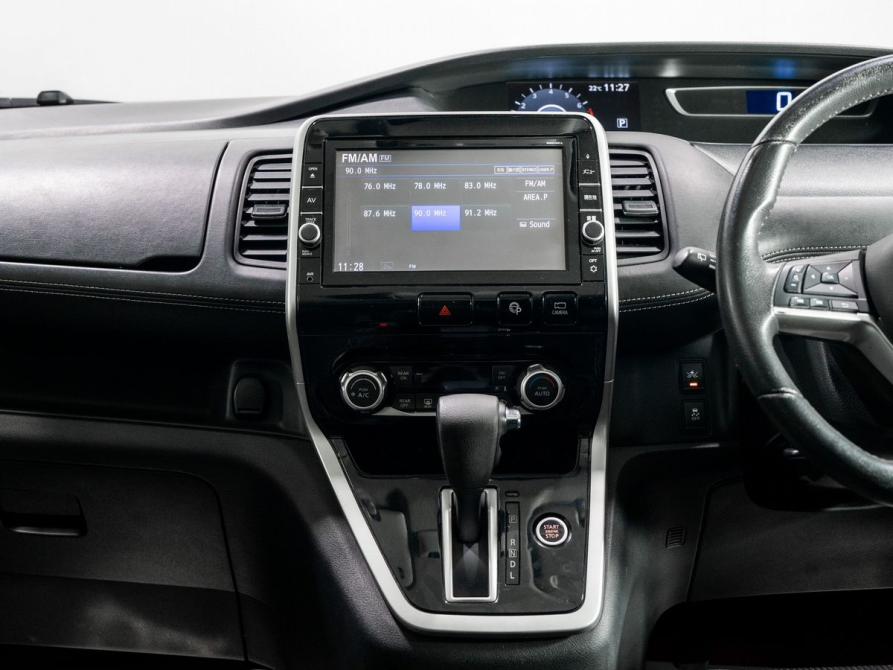 Nissan Serena V (C27) Чита  - изображение 12