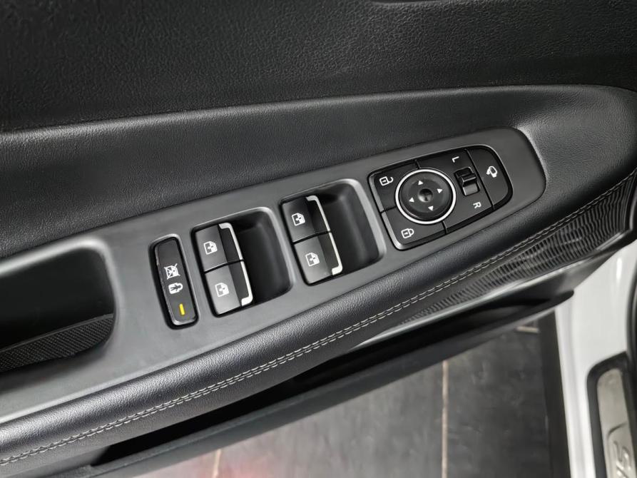 Hyundai Santa Fe IV Москва  - изображение 20
