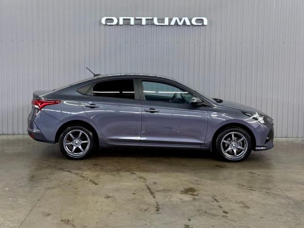 Hyundai Solaris II Рестайлинг с пробегом 2021 года, цена 1 577 000 рублей, 96599 км, седан, Автокод Объявления