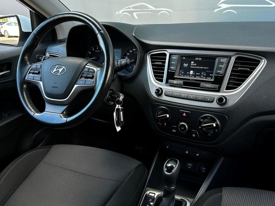 Hyundai Solaris II Санкт-Петербург  - изображение 13