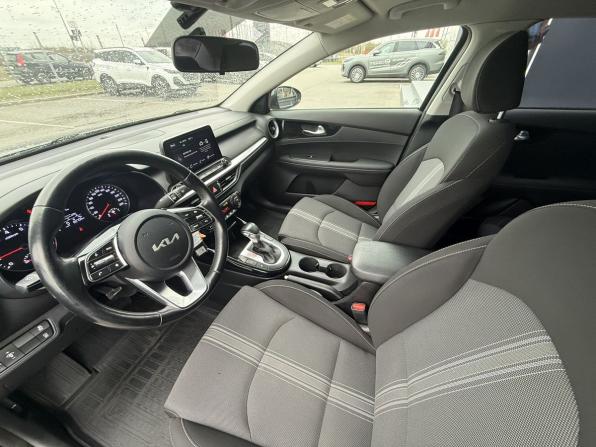 Kia Cerato IV Рестайлинг с пробегом 2022 года, цена 2 100 000 рублей, 90000 км, седан, Автокод Объявления