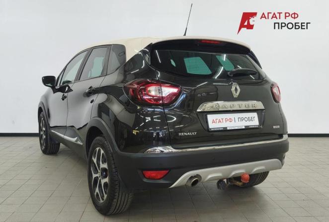 Renault Kaptur I с пробегом 2018 года, цена 1 109 000 рублей, 263376 км, внедорожник, Автокод Объявления